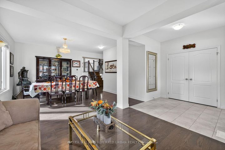 Photo 5 at 26 Waterton Way, Bradford, Bradford West Gwillimbury