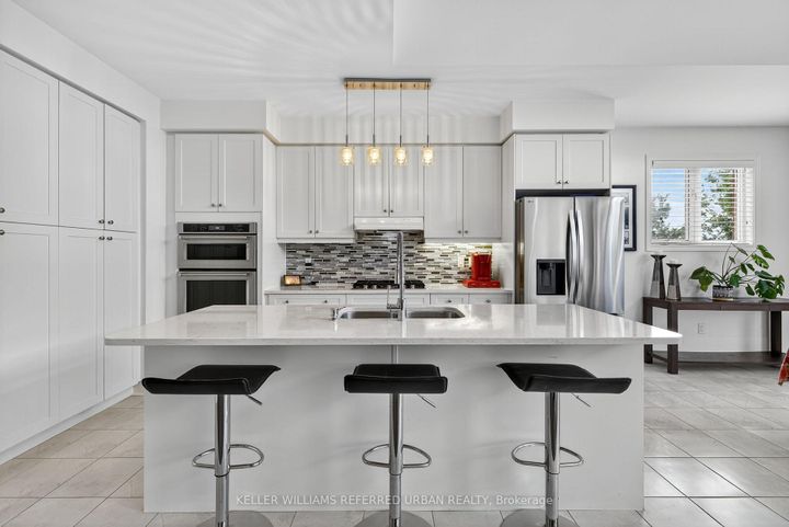 Photo 8 at 26 Waterton Way, Bradford, Bradford West Gwillimbury