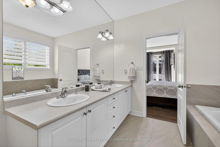 Photo 21 at 26 Waterton Way, Bradford, Bradford West Gwillimbury