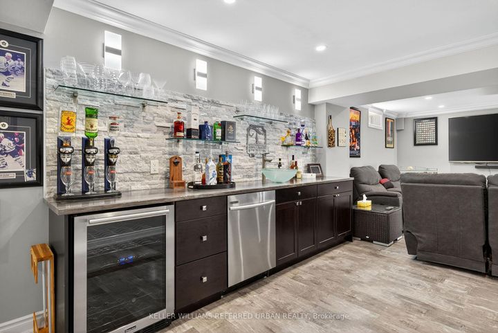 Photo 30 at 26 Waterton Way, Bradford, Bradford West Gwillimbury