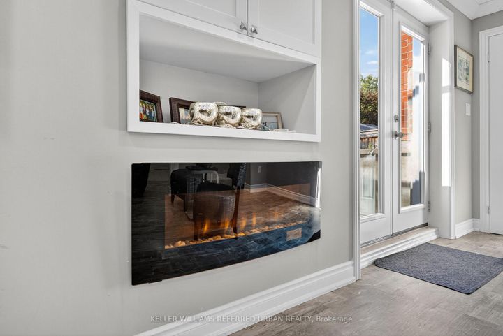 Photo 33 at 26 Waterton Way, Bradford, Bradford West Gwillimbury