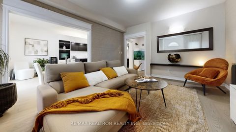 Photo 6 at 86 Eagle Peak Drive, Westbrook, Richmond Hill