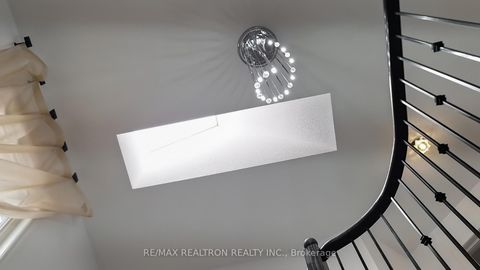 Photo 18 at 86 Eagle Peak Drive, Westbrook, Richmond Hill