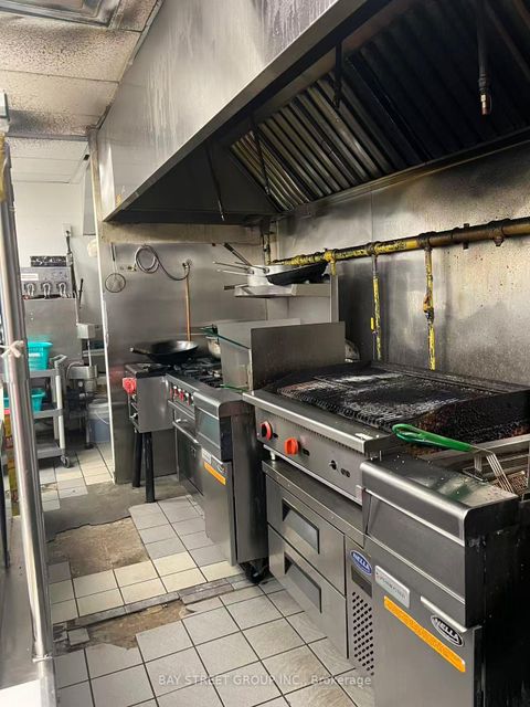 Photo 11 at 5588 Yonge Street, Willowdale West, Toronto