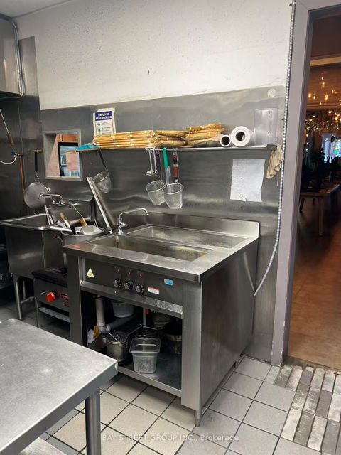 Photo 13 at 5588 Yonge Street, Willowdale West, Toronto