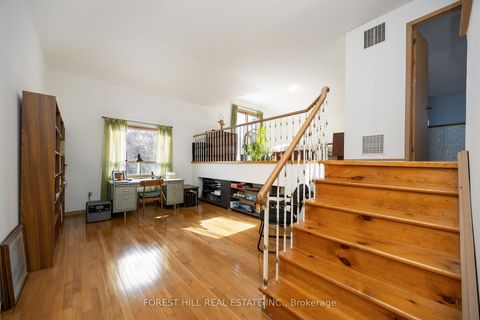 Photo 8 at 119 Hendon Avenue, Newtonbrook West, Toronto