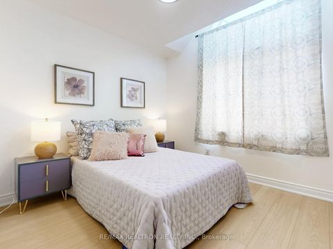 Photo 31 at 90 Shrewsbury Drive, Brooklin, Whitby