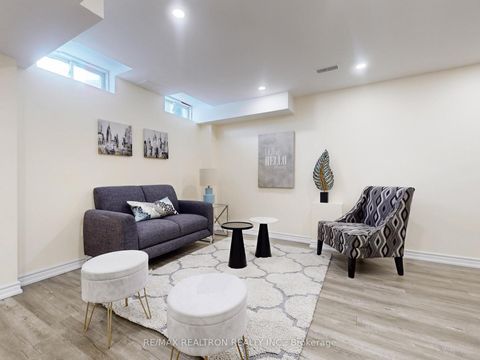 Photo 38 at 90 Shrewsbury Drive, Brooklin, Whitby