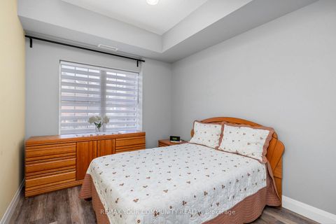 Photo 14 at 202 - 9973 Keele Street, Maple, Vaughan