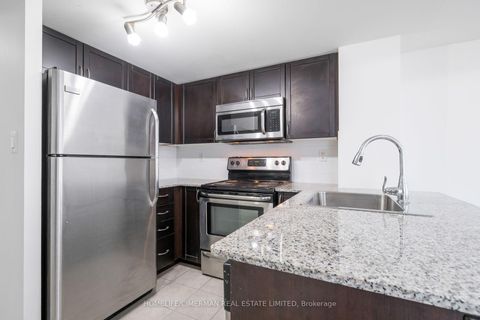 Photo 15 at 316 - 816 Lansdowne Avenue, Junction, Toronto