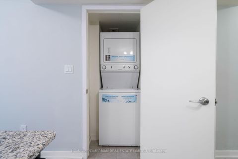 Photo 27 at 316 - 816 Lansdowne Avenue, Junction, Toronto