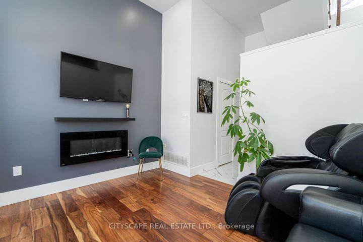 Photo 8 at 58 - 5535 Glen Erin Drive, Central Erin Mills, Mississauga