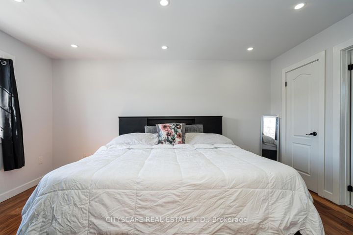 Photo 23 at 58 - 5535 Glen Erin Drive, Central Erin Mills, Mississauga