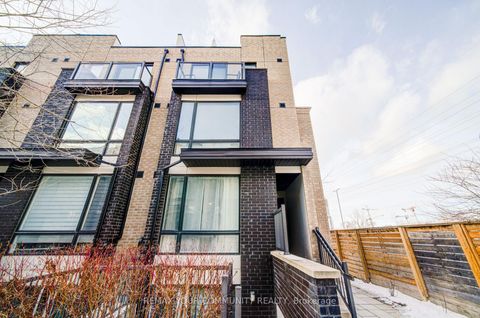 Photo 2 at 146 - 34 Fieldway Road, City Centre West, Toronto