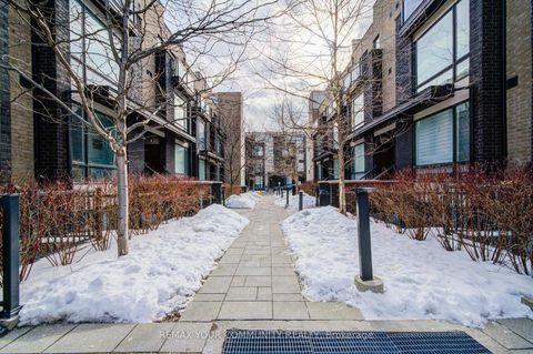 Photo 31 at 146 - 34 Fieldway Road, City Centre West, Toronto