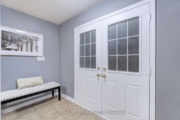Photo 5 at 177 Fandango Drive, Credit Valley, Brampton