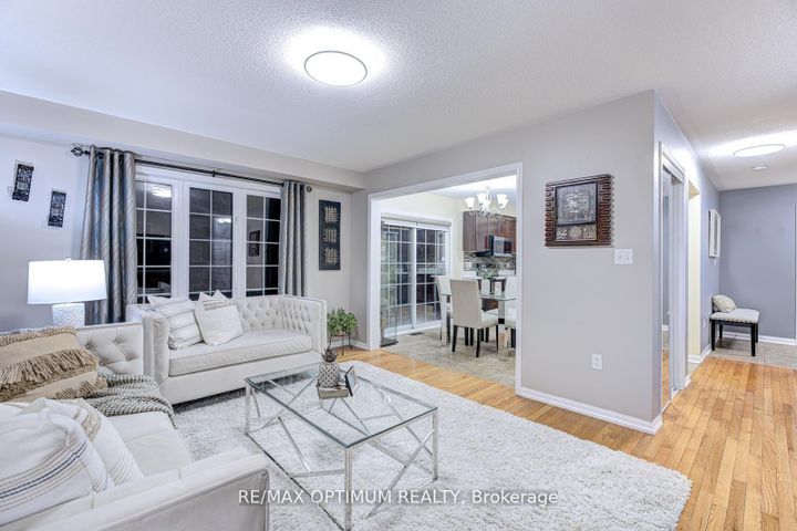 Photo 11 at 177 Fandango Drive, Credit Valley, Brampton