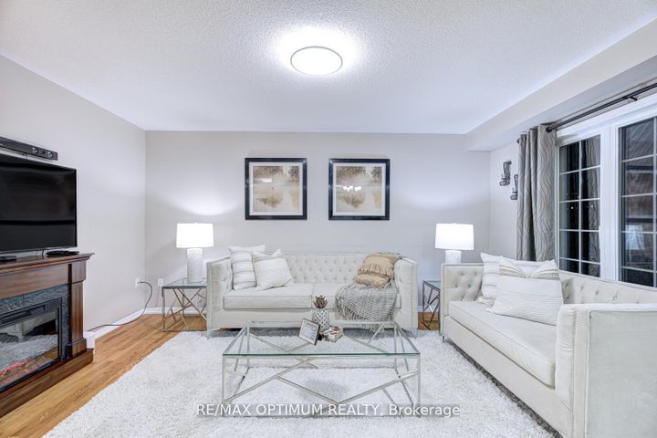 Photo 13 at 177 Fandango Drive, Credit Valley, Brampton
