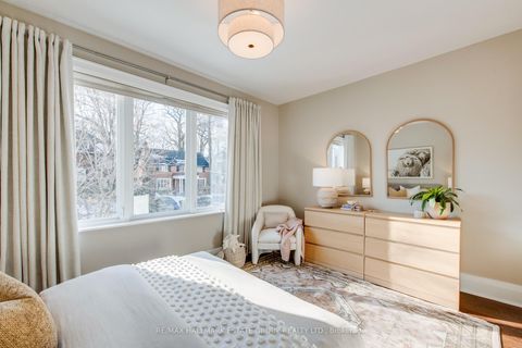 Photo 23 at 25 Neville Park Boulevard, The Beaches, Toronto