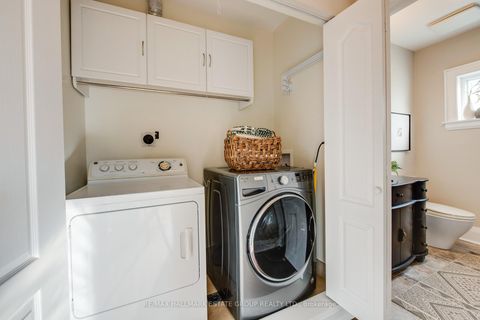 Photo 28 at 25 Neville Park Boulevard, The Beaches, Toronto