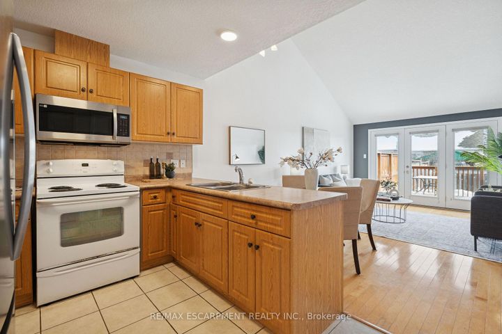 Photo 16 at 75 Doctor Moore Court, AC Acton, Halton Hills