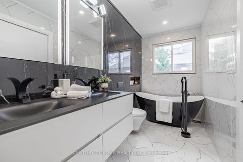 Photo 17 at 42 Coventry Court, Crosby, Richmond Hill