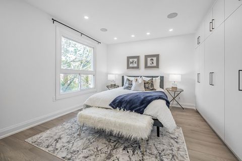 Photo 18 at 42 Coventry Court, Crosby, Richmond Hill