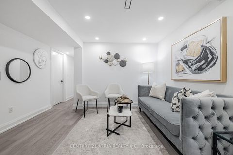 Photo 26 at 42 Coventry Court, Crosby, Richmond Hill