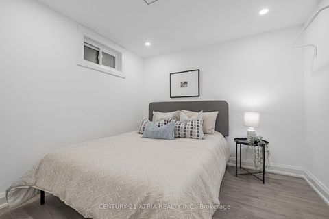 Photo 30 at 42 Coventry Court, Crosby, Richmond Hill