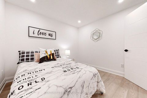 Photo 32 at 42 Coventry Court, Crosby, Richmond Hill