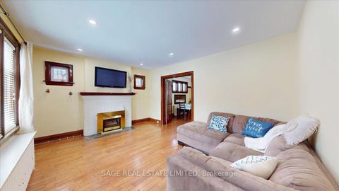 Photo 4 at 40 William Street, Weston, Toronto