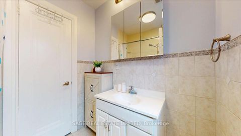 Photo 21 at 40 William Street, Weston, Toronto