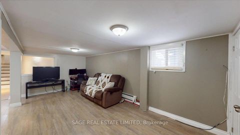 Photo 34 at 40 William Street, Weston, Toronto