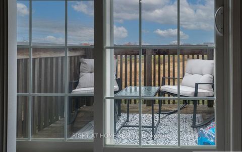 Photo 17 at 2506 Bromus Path N, Windfields, Oshawa