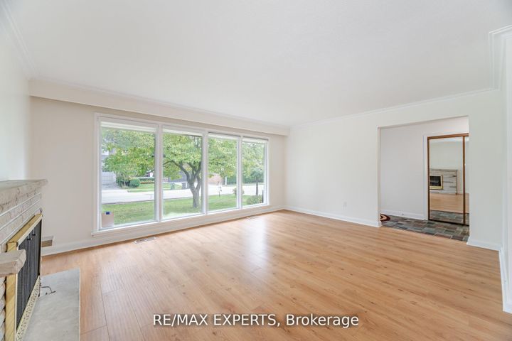 Photo 7 at 42 Cowley Avenue, City Centre West, Toronto