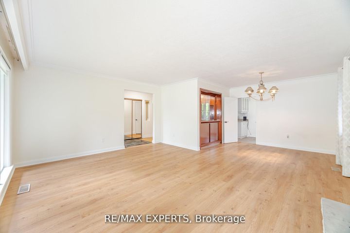 Photo 9 at 42 Cowley Avenue, City Centre West, Toronto