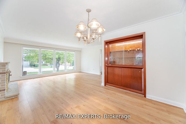 Photo 11 at 42 Cowley Avenue, City Centre West, Toronto