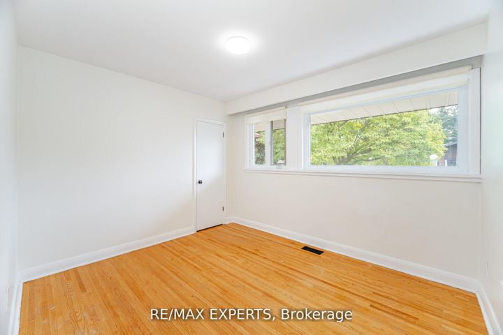 Photo 23 at 42 Cowley Avenue, City Centre West, Toronto