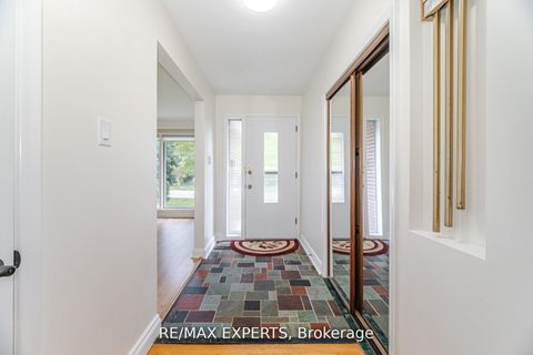 Photo 4 at 42 Cowley Avenue, City Centre West, Toronto