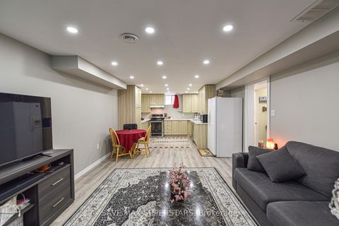 Photo 18 at 1246 LESLIE Drive, Alcona, Innisfil