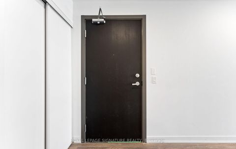 Photo 12 at 408 - 1 Cardiff Road, Mount Pleasant East, Toronto