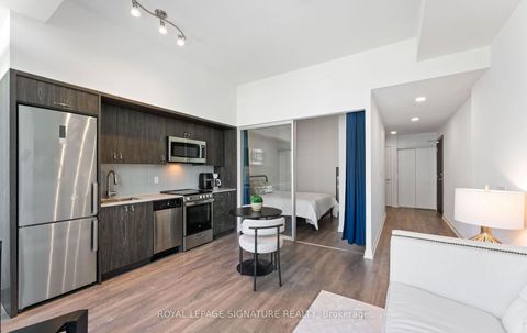 Photo 15 at 408 - 1 Cardiff Road, Mount Pleasant East, Toronto