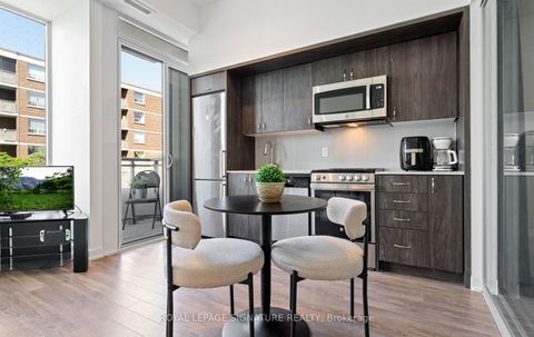 Photo 20 at 408 - 1 Cardiff Road, Mount Pleasant East, Toronto