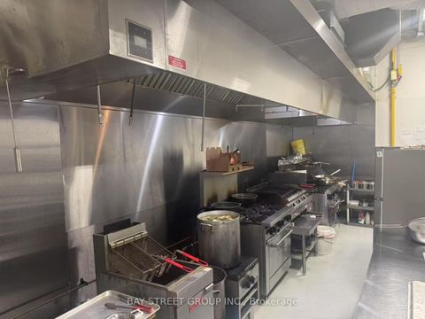 Photo 5 at 101-B - 155 Consumers Road, Henry Farm, Toronto