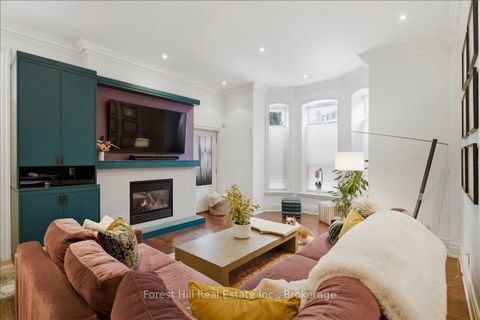 Photo 3 at 2 - 103 Pembroke Street, Moss Park, Toronto