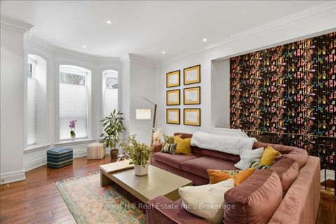 Photo 4 at 2 - 103 Pembroke Street, Moss Park, Toronto