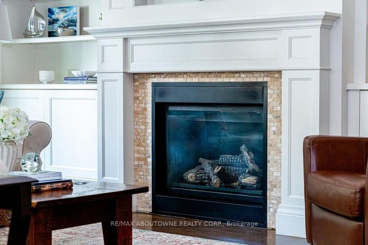 Photo 20 at 44 Head Street, CO Central, Oakville