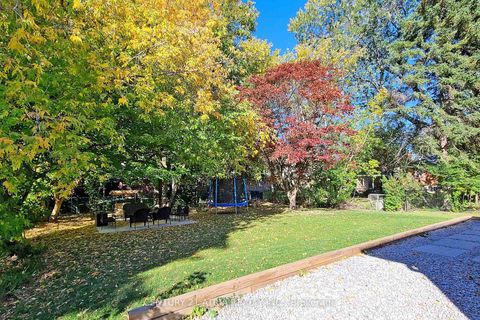 Photo 7 at 182 Princess Avenue, Willowdale East, Toronto