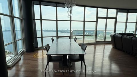 Photo 2 at PH3 - 35 Mariner Terrace, Waterfront Communities C1, Toronto