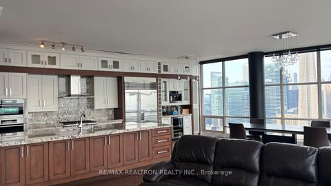 Photo 4 at PH3 - 35 Mariner Terrace, Waterfront Communities C1, Toronto